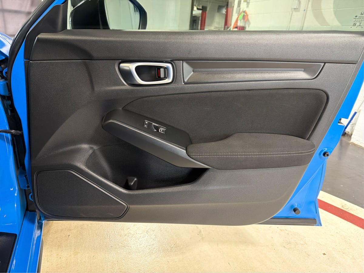 Photo 25 of this Honda Civic Hatchback