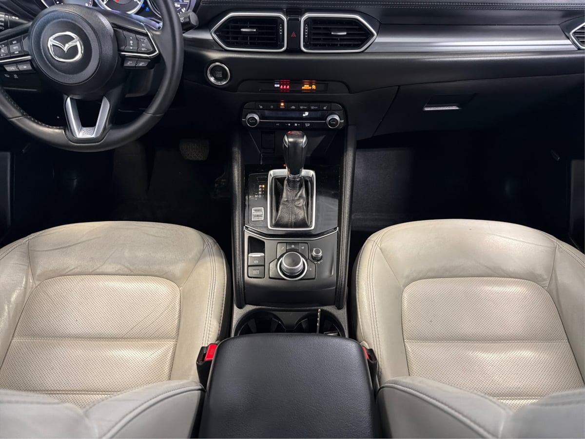Photo 18 of this Mazda CX-5