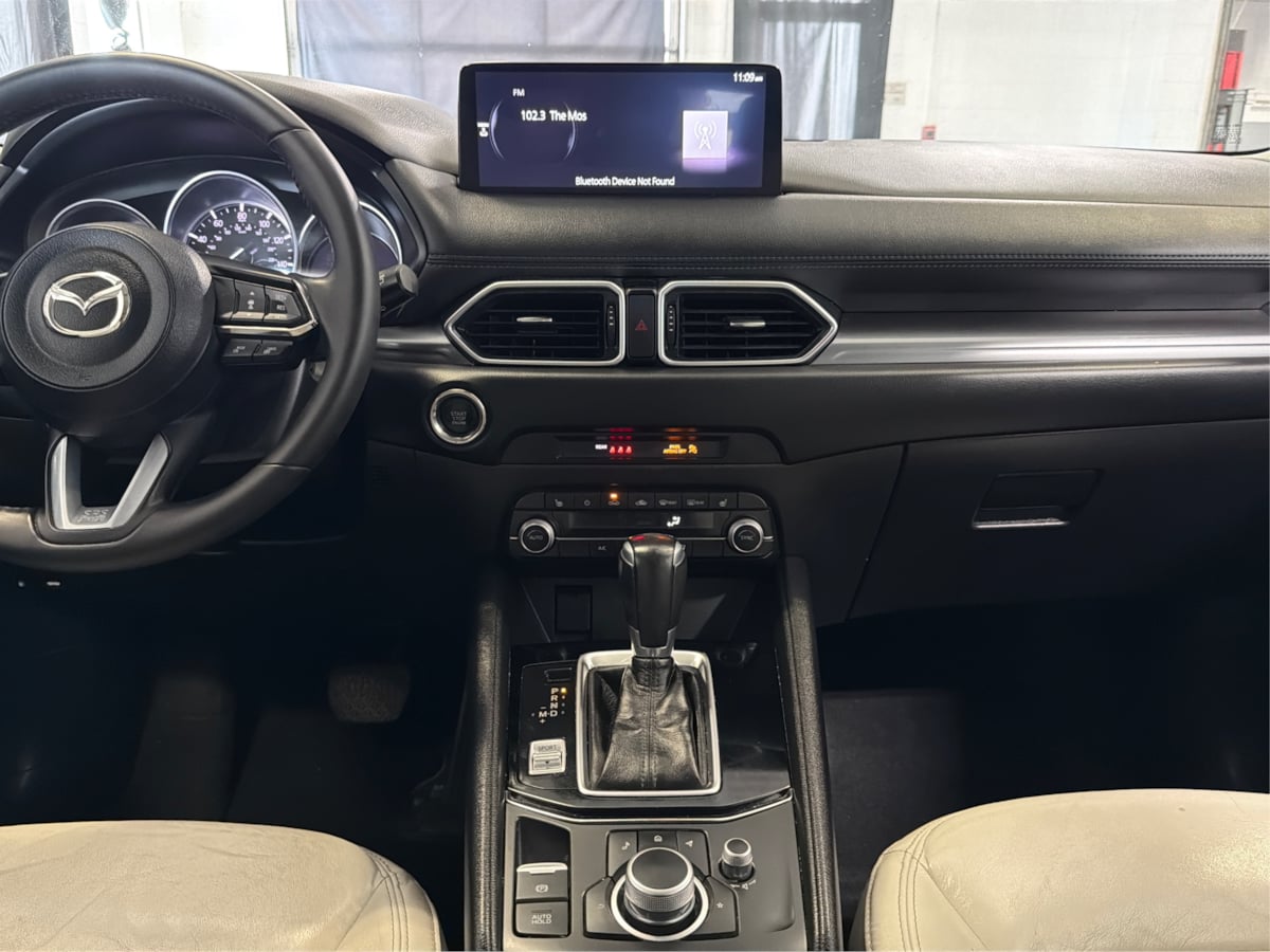 Photo 17 of this Mazda CX-5