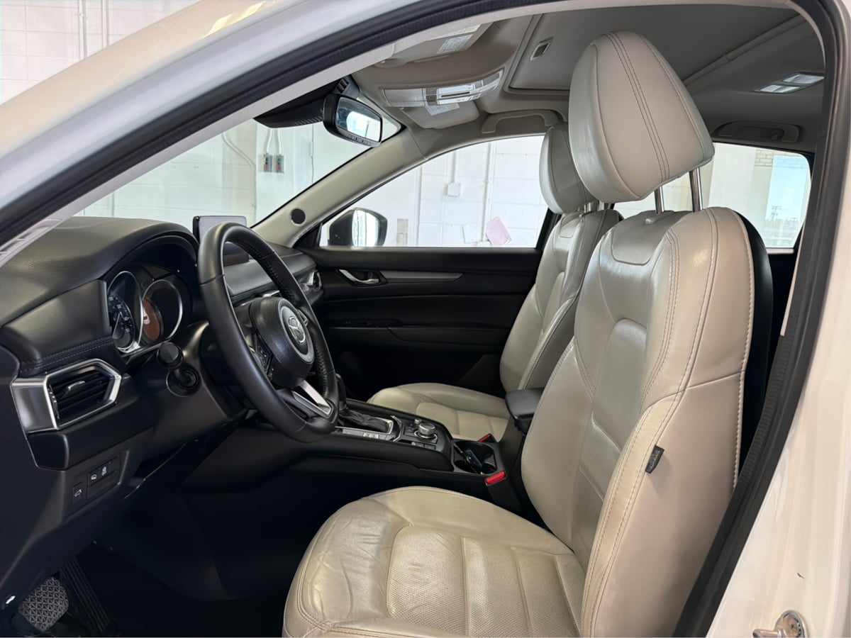 Photo 9 of this Mazda CX-5