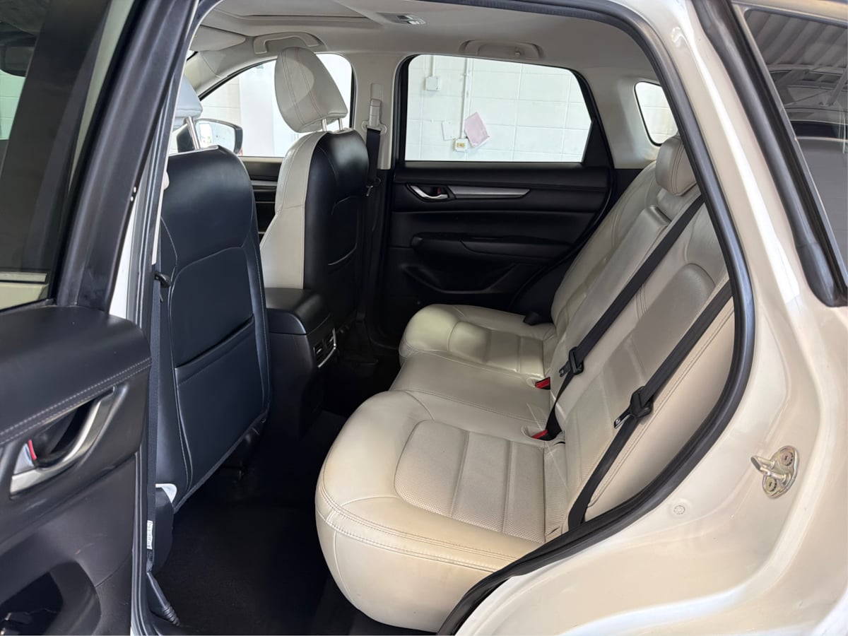 Photo 10 of this Mazda CX-5