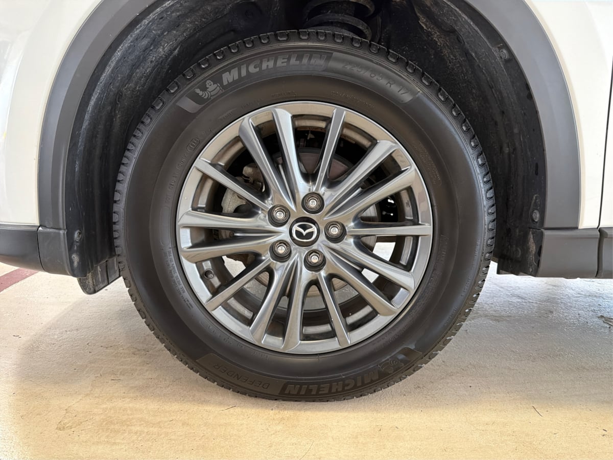 Photo 13 of this Mazda CX-5