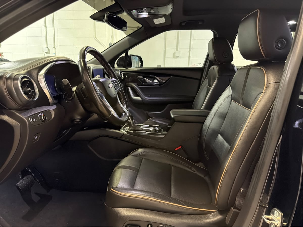 Photo 9 of this Chevrolet Blazer