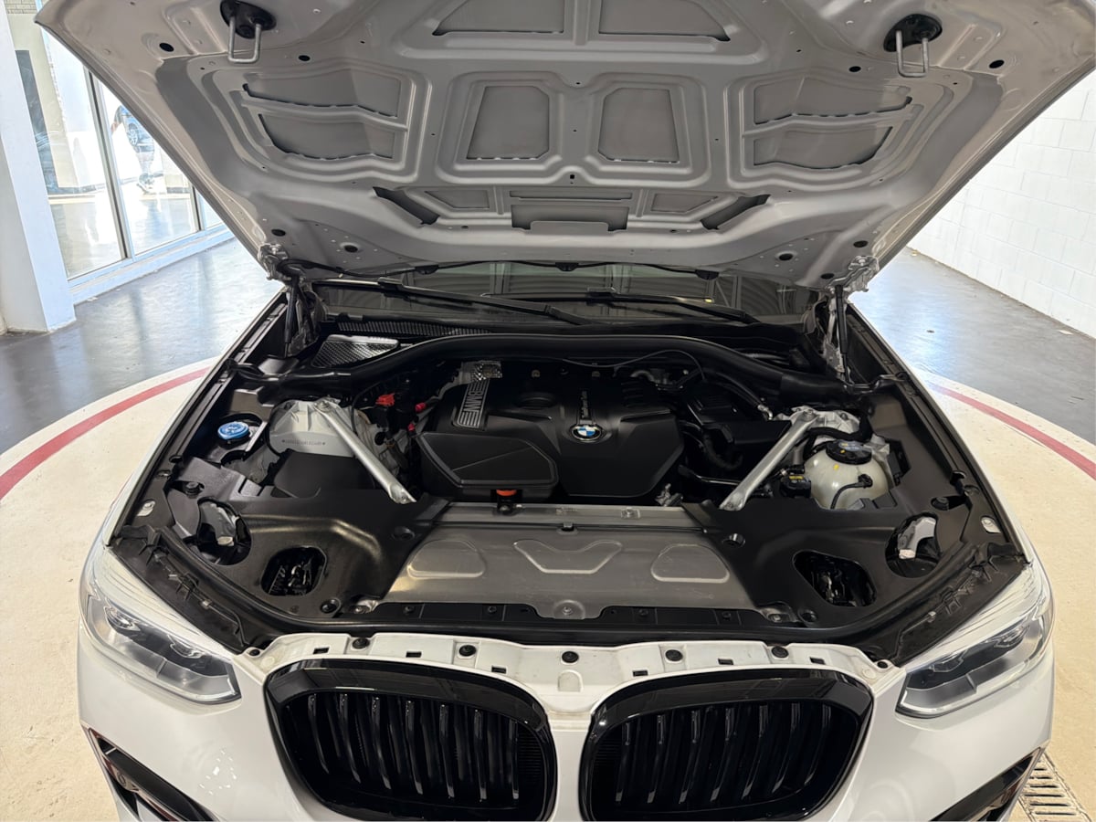Photo 11 of this BMW X4
