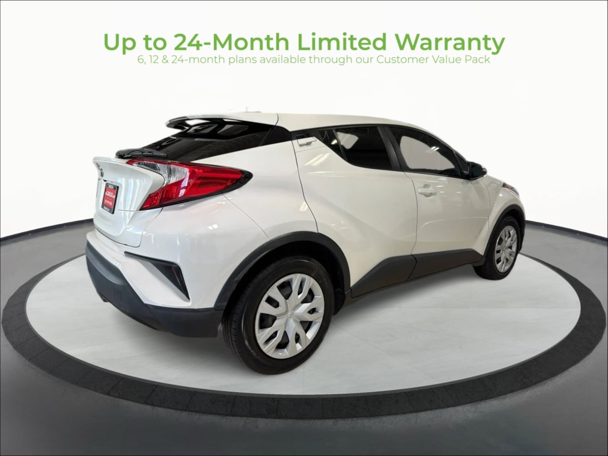 Photo 7 of this Toyota C-HR