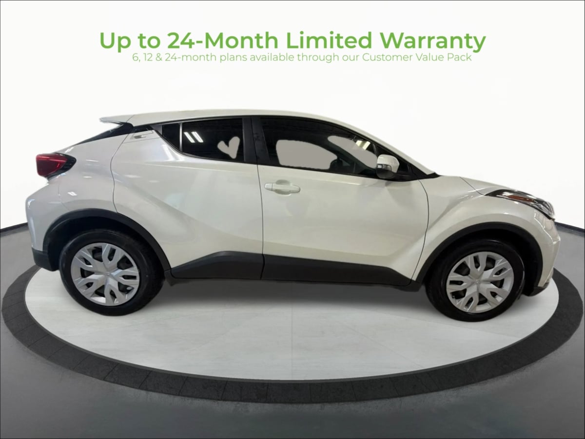 Photo 8 of this Toyota C-HR