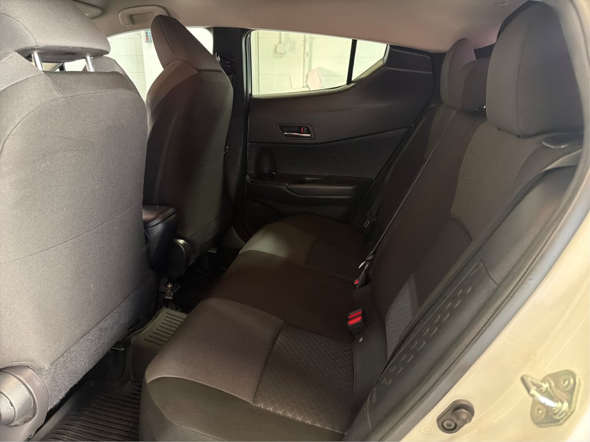 Photo 10 of this Toyota C-HR