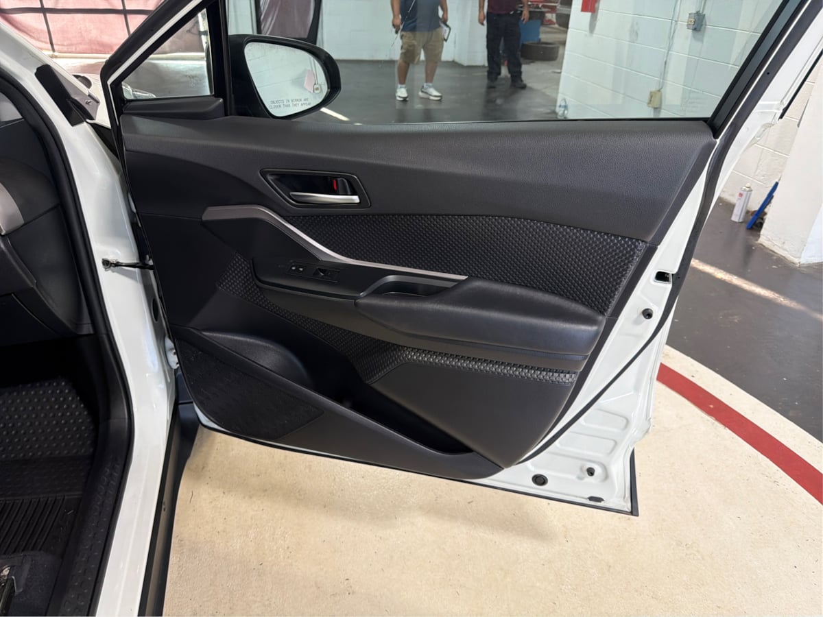 Photo 24 of this Toyota C-HR