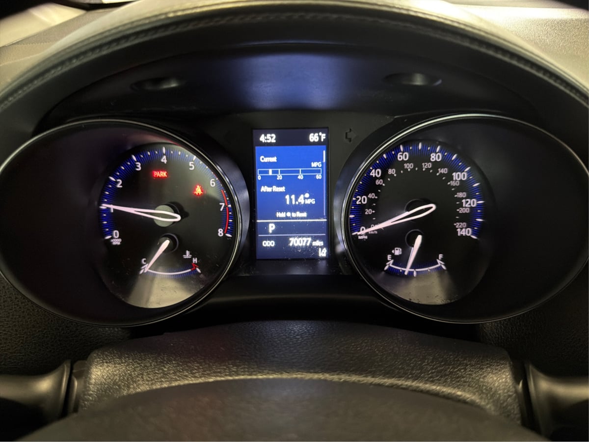Photo 20 of this Toyota C-HR