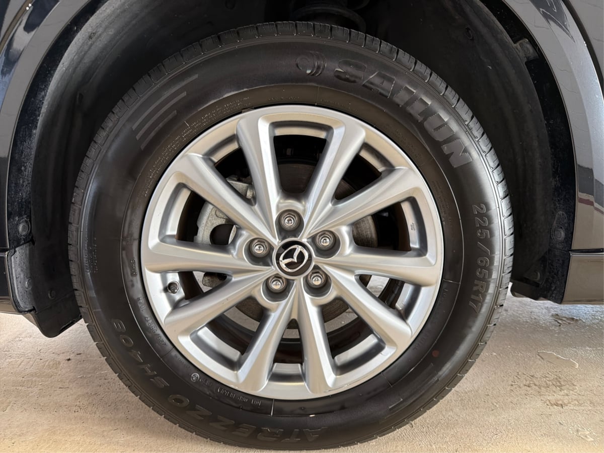 Photo 13 of this Mazda CX-5