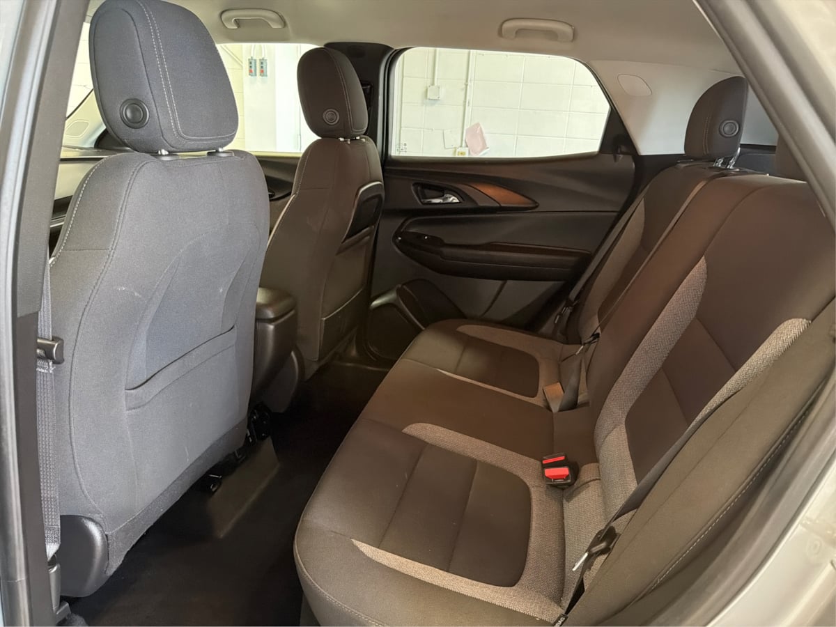 Photo 10 of this Chevrolet Trailblazer