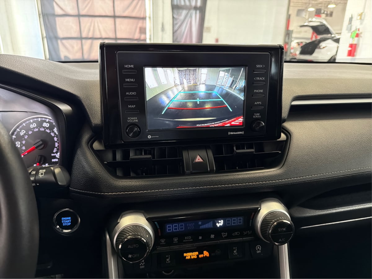 Photo 27 of this Toyota RAV4