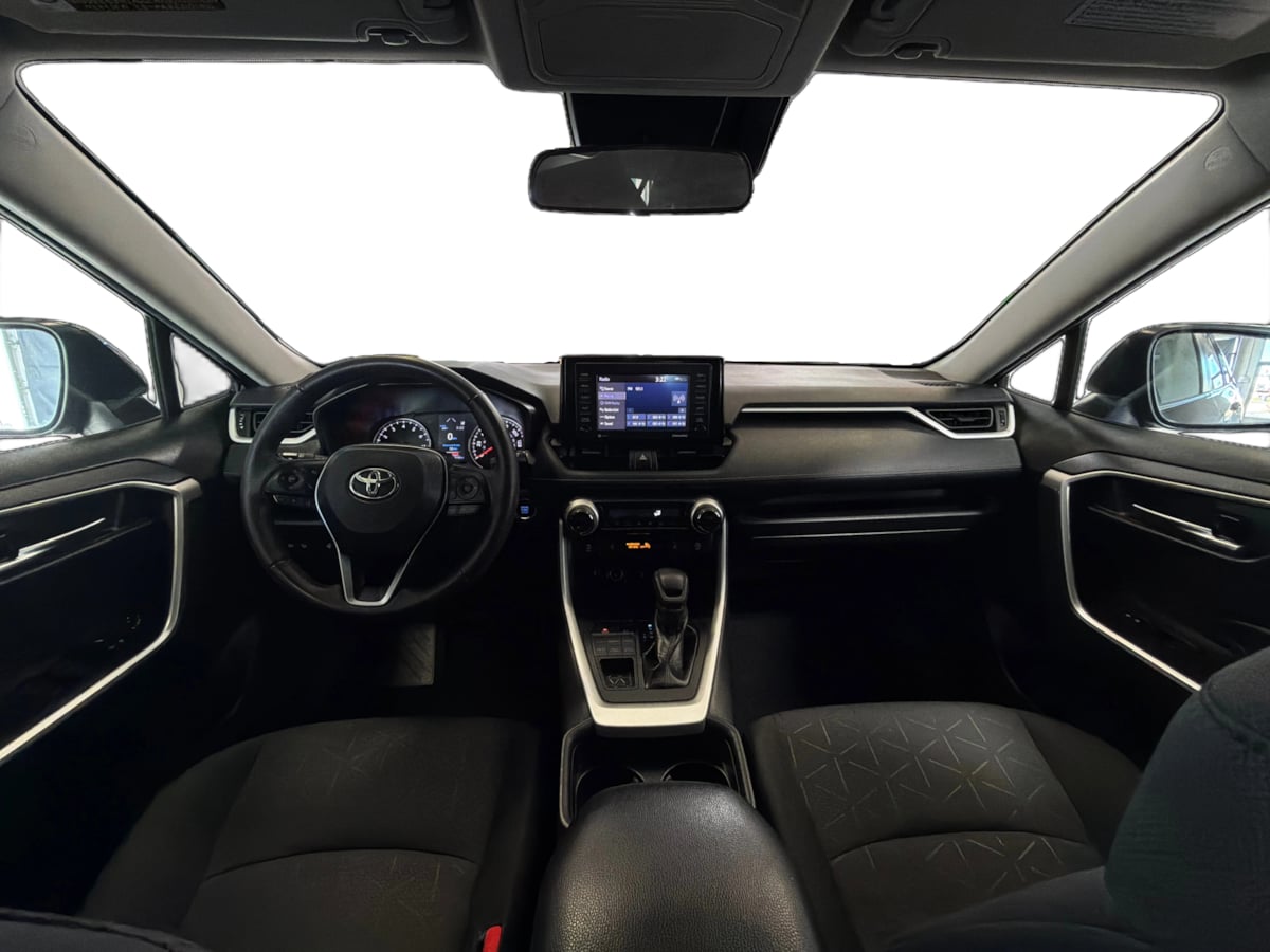 Photo 16 of this Toyota RAV4