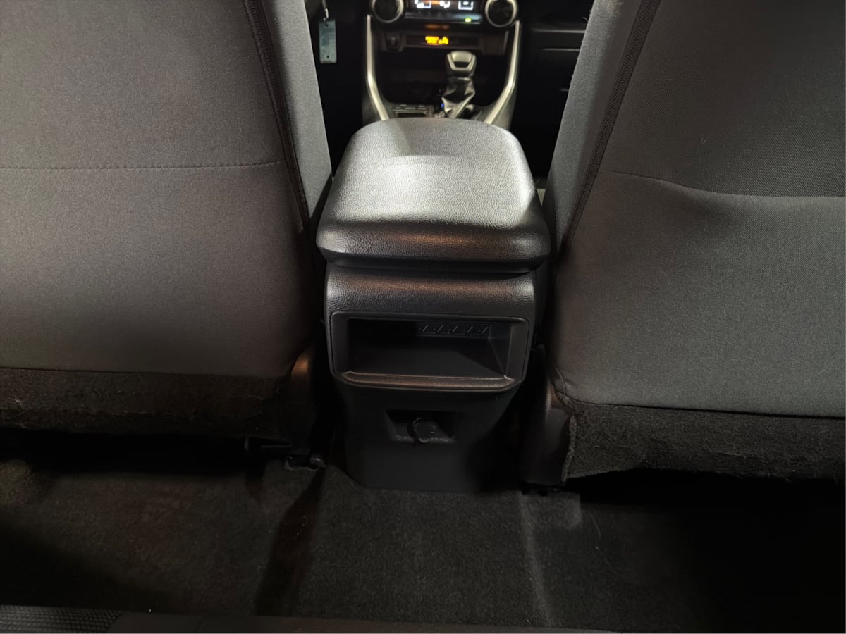 Photo 21 of this Toyota RAV4