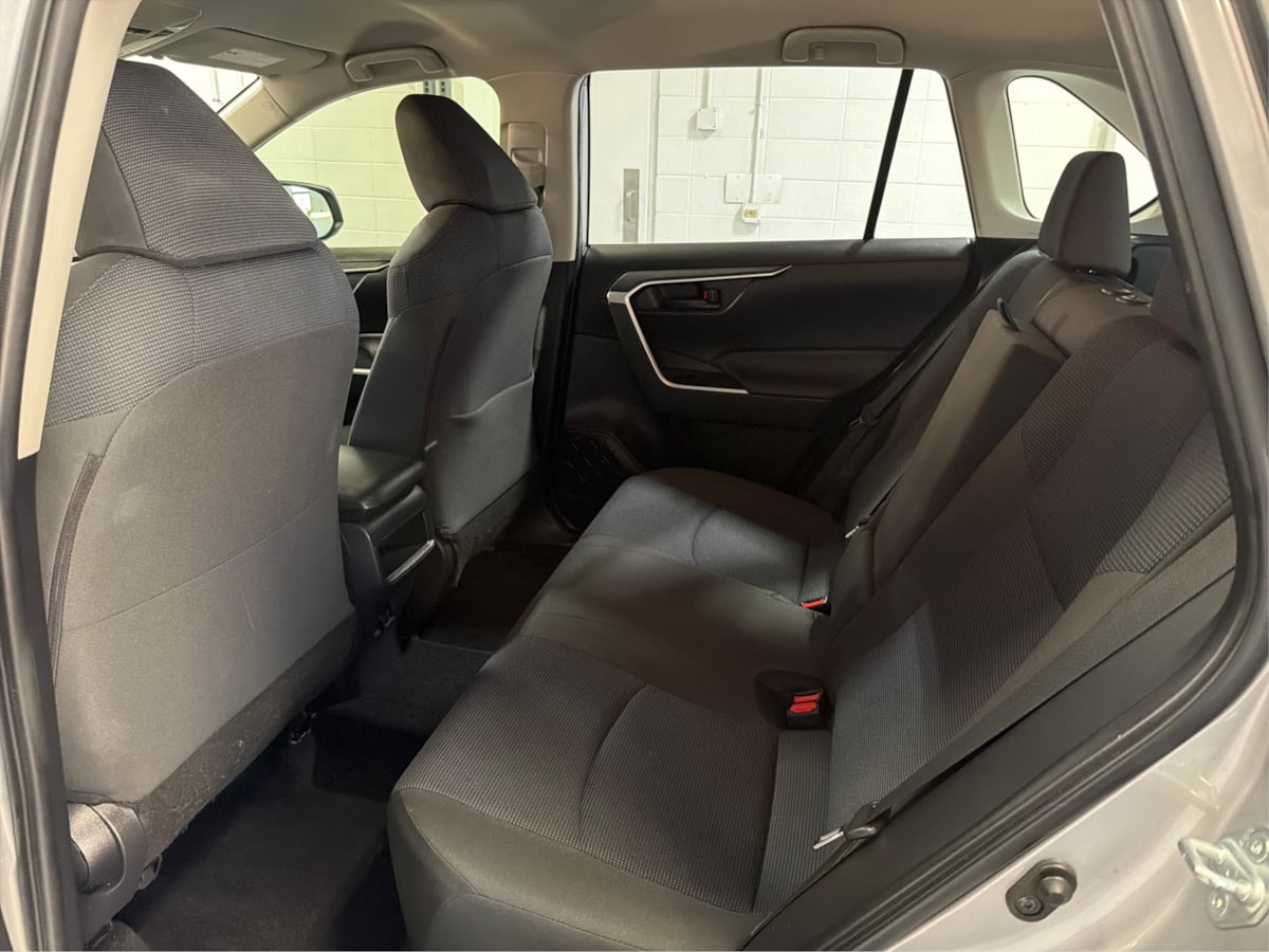 Photo 10 of this Toyota RAV4