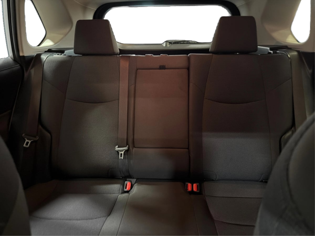 Photo 25 of this Toyota RAV4
