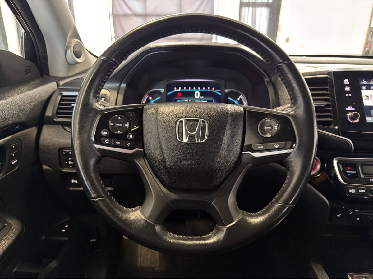 Photo 20 of this Honda Pilot