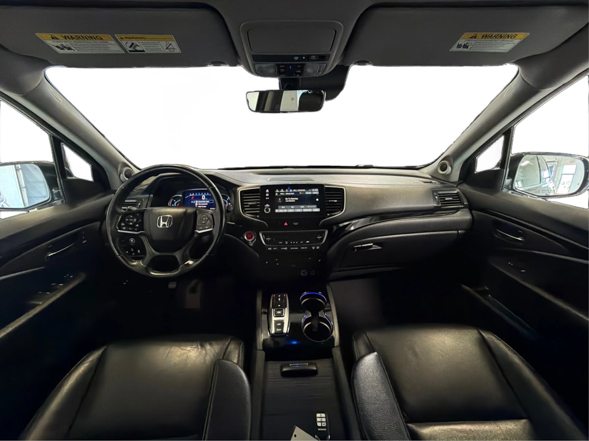 Photo 32 of this Honda Pilot
