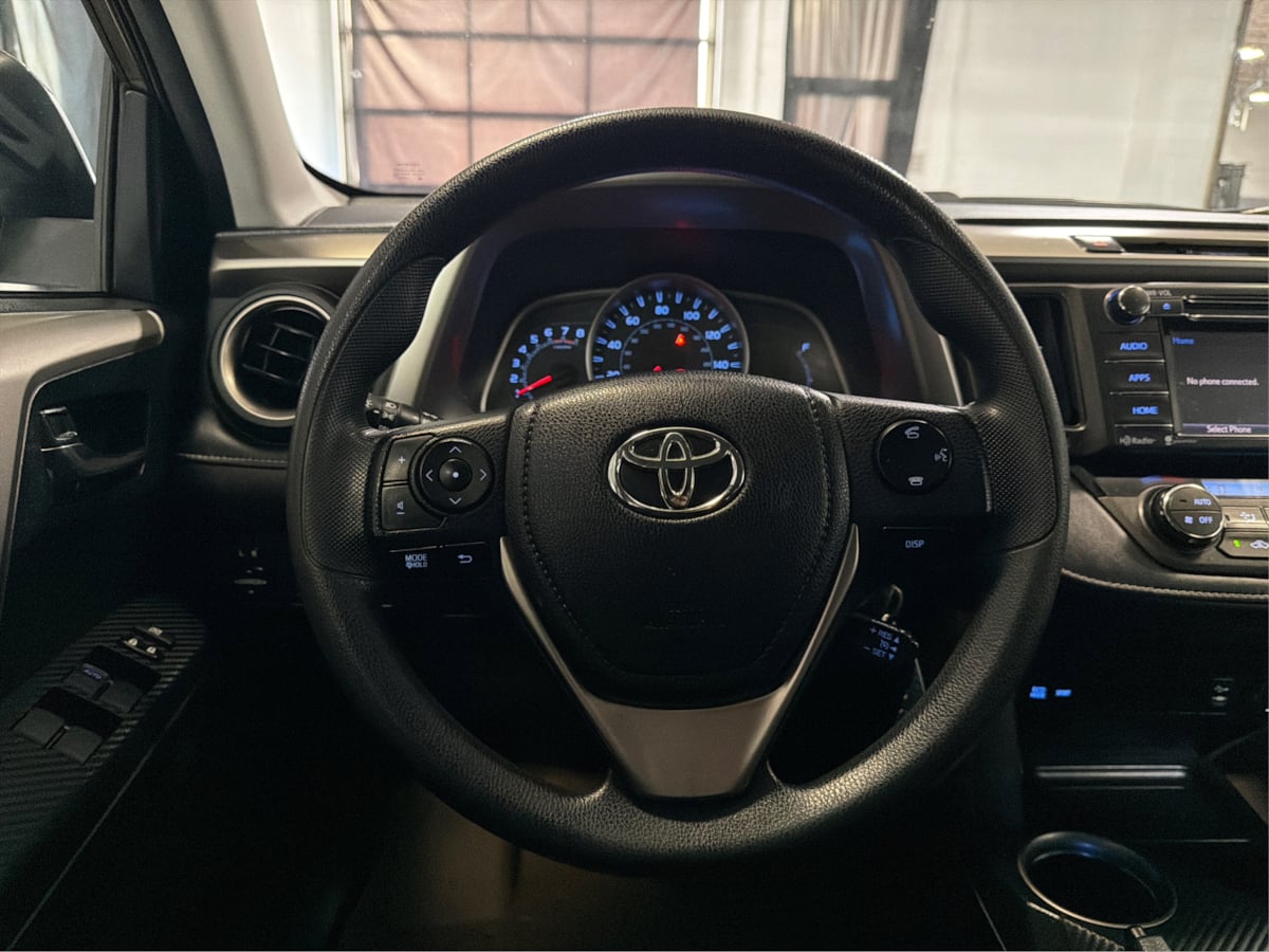 Photo 19 of this Toyota RAV4