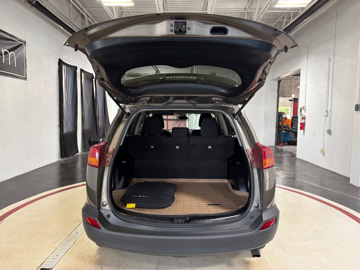 Photo 12 of this Toyota RAV4