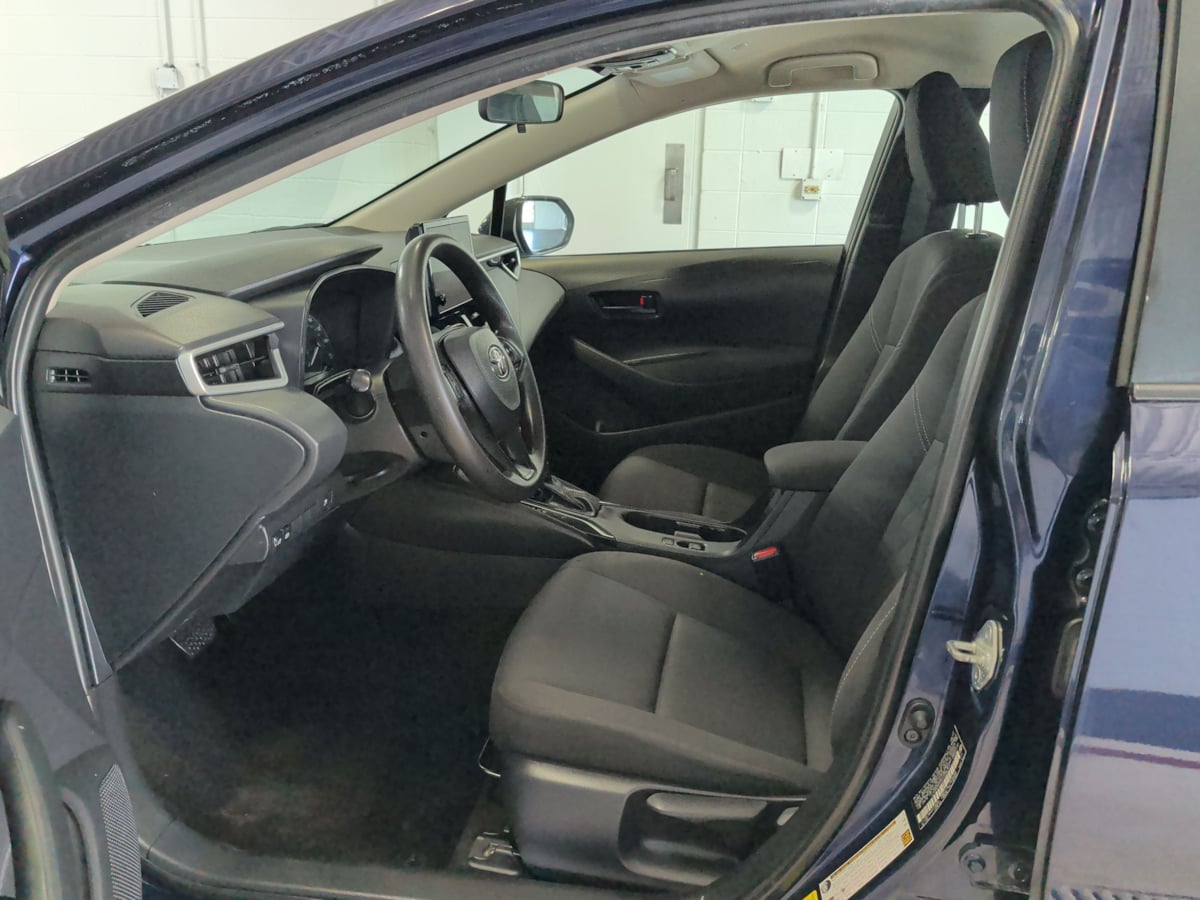 Photo 9 of this Toyota Corolla