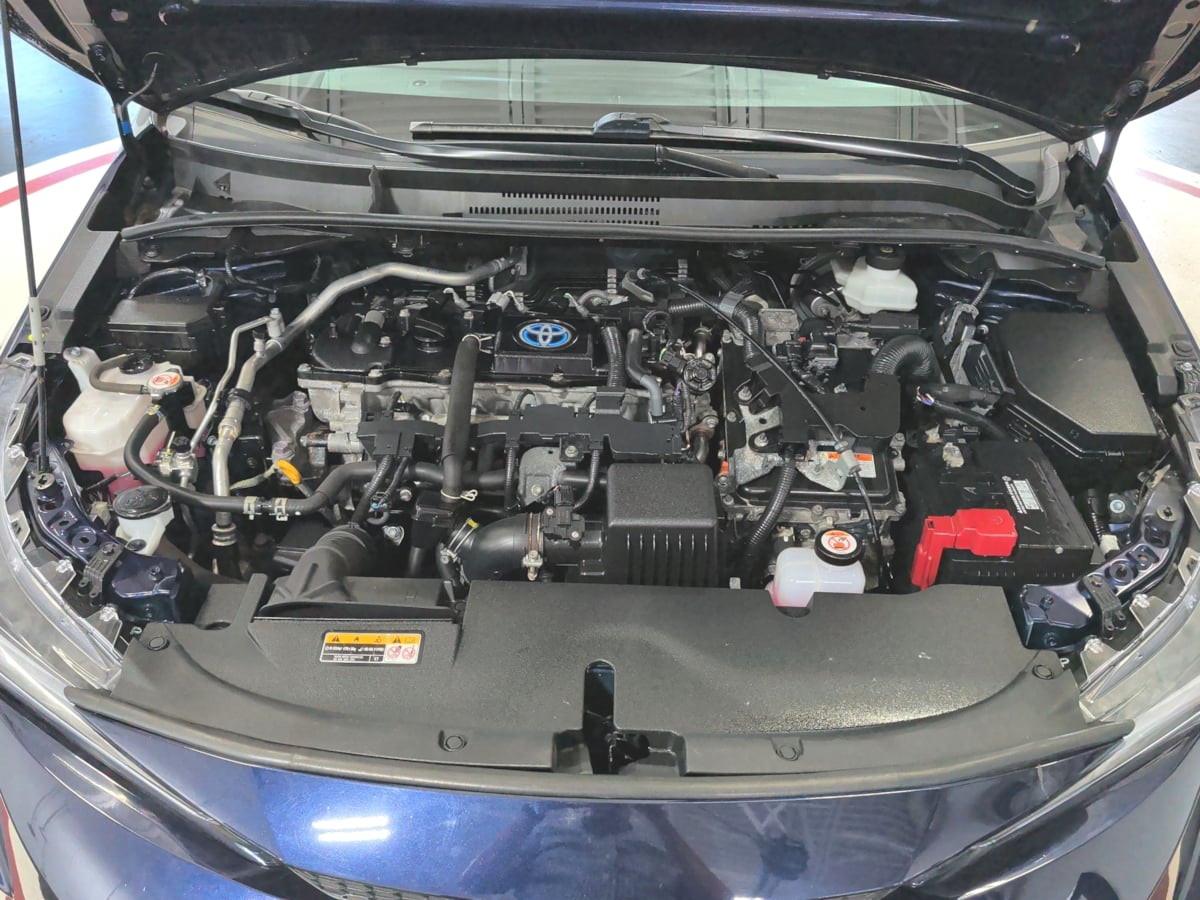 Photo 11 of this Toyota Corolla