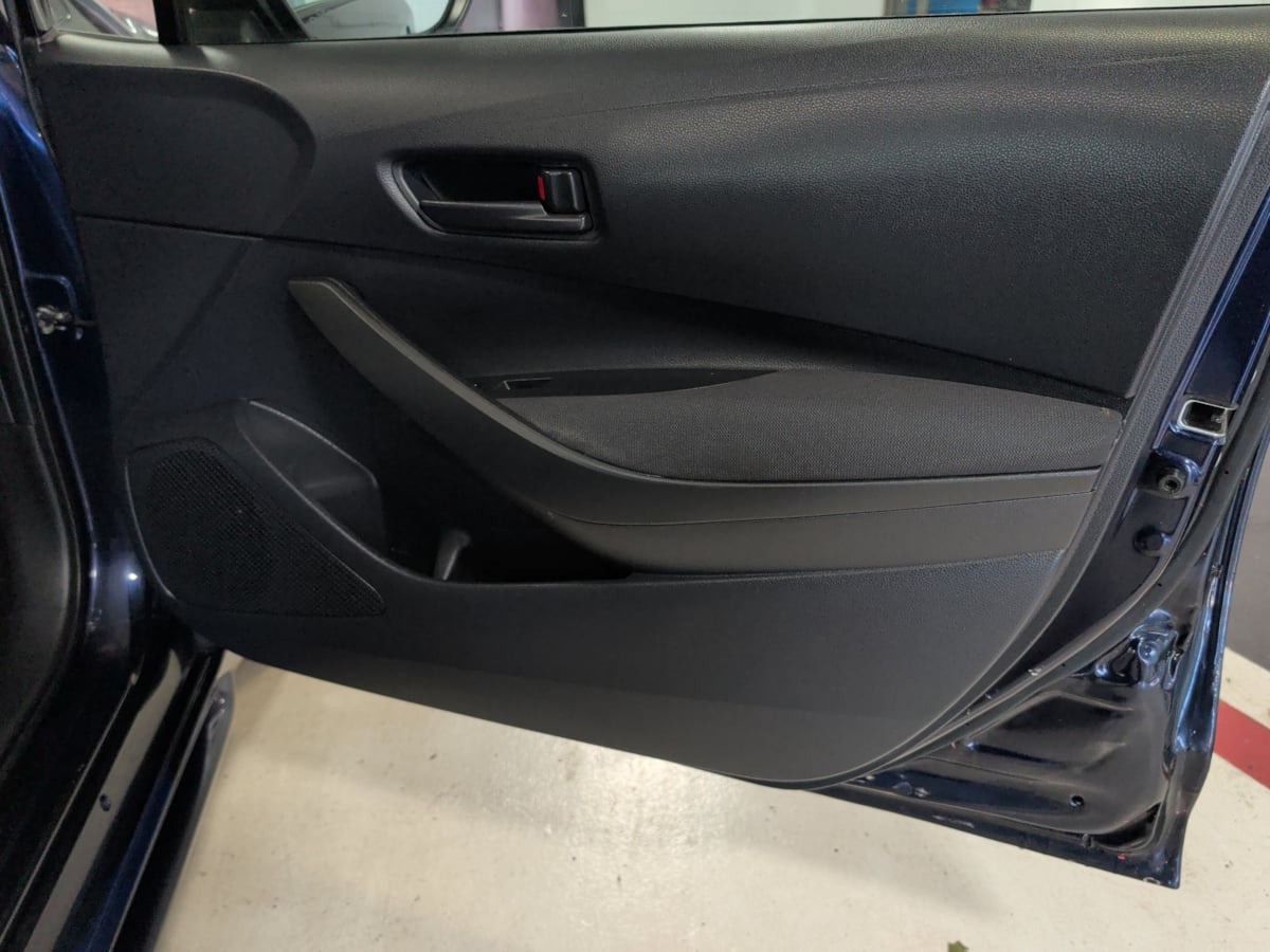 Photo 23 of this Toyota Corolla