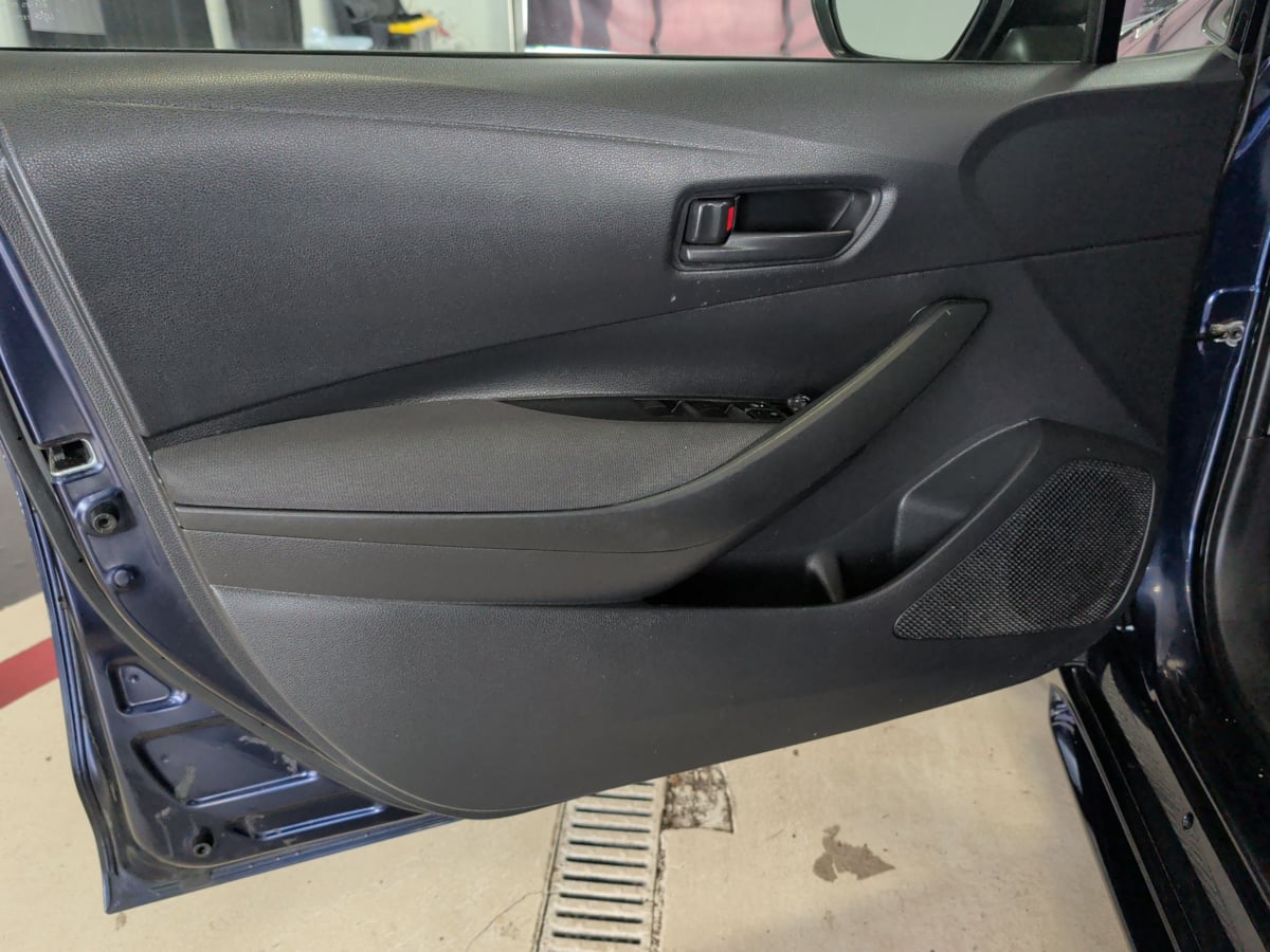 Photo 21 of this Toyota Corolla