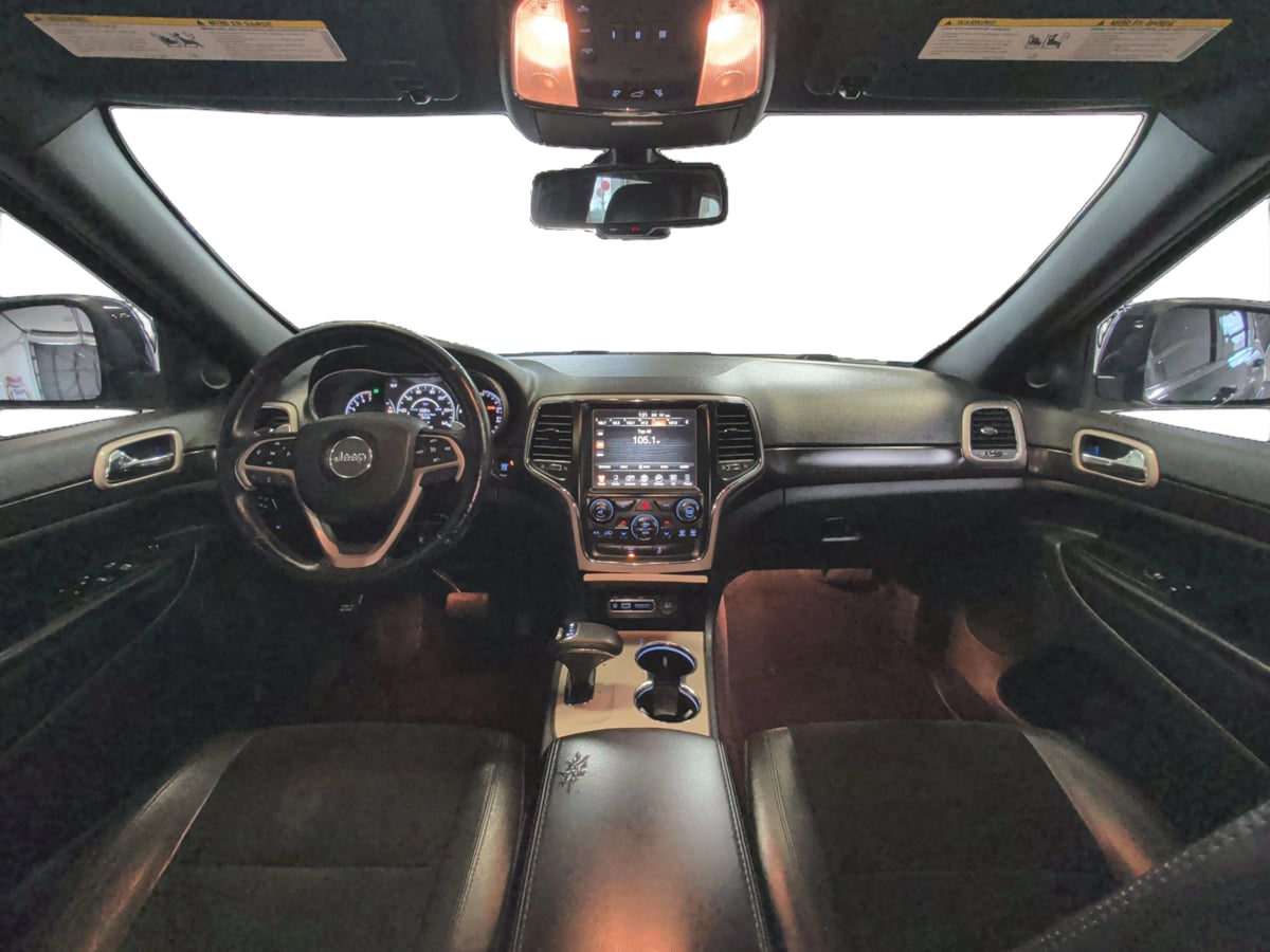 Photo 27 of this Jeep Grand Cherokee