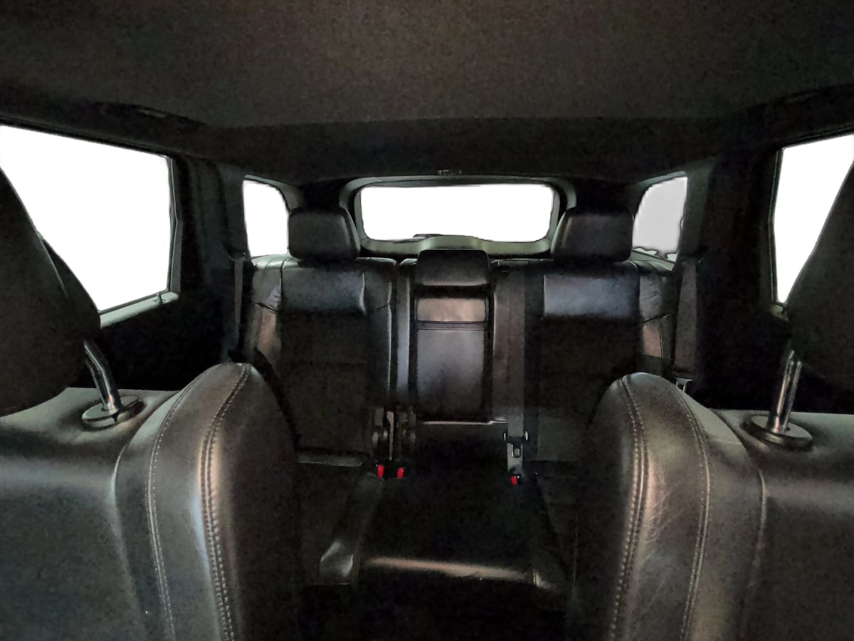 Photo 28 of this Jeep Grand Cherokee