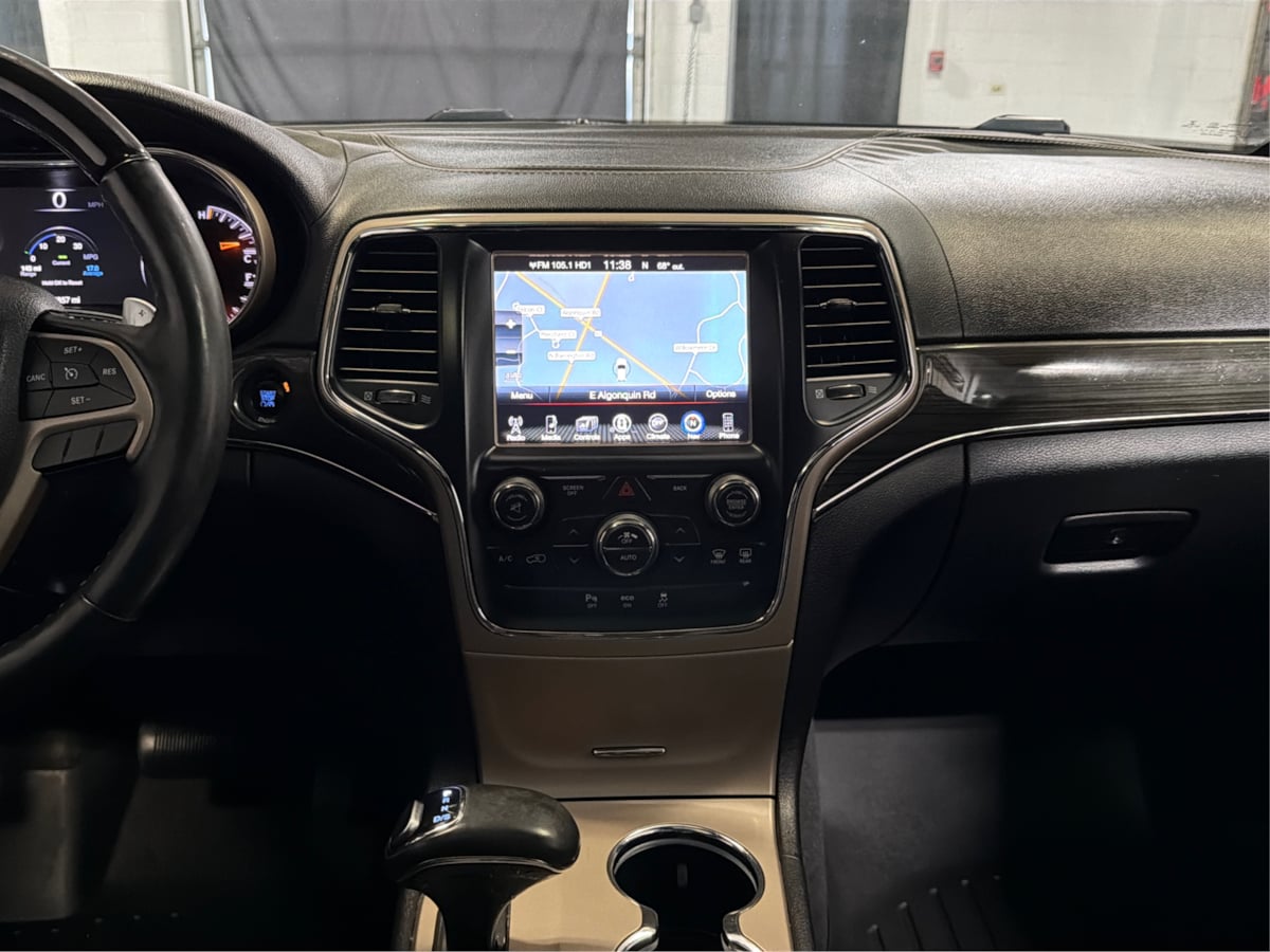 Photo 26 of this Jeep Grand Cherokee