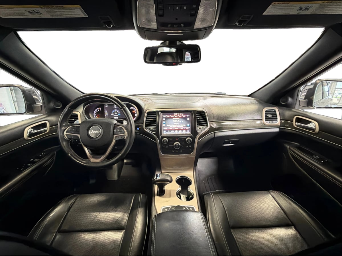 Photo 30 of this Jeep Grand Cherokee