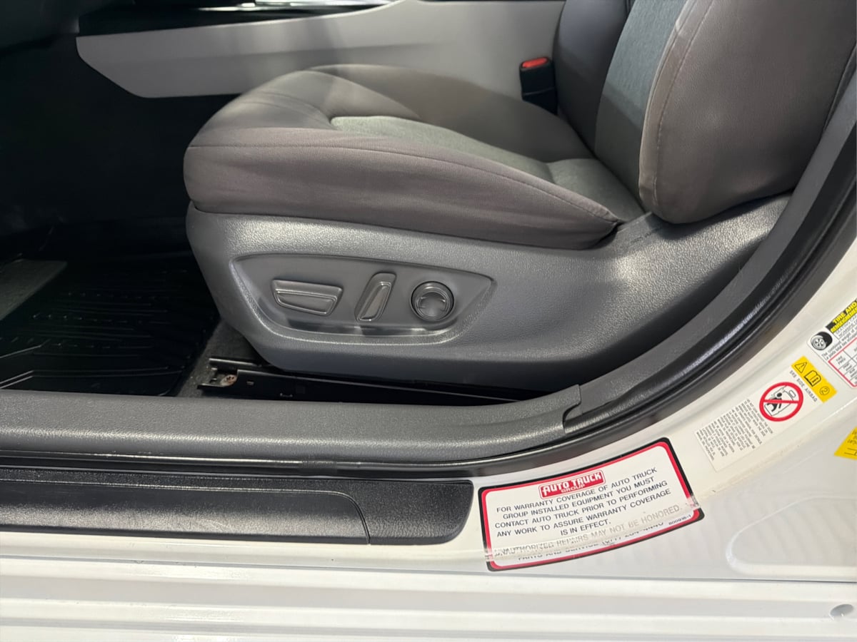 Photo 20 of this Toyota Camry