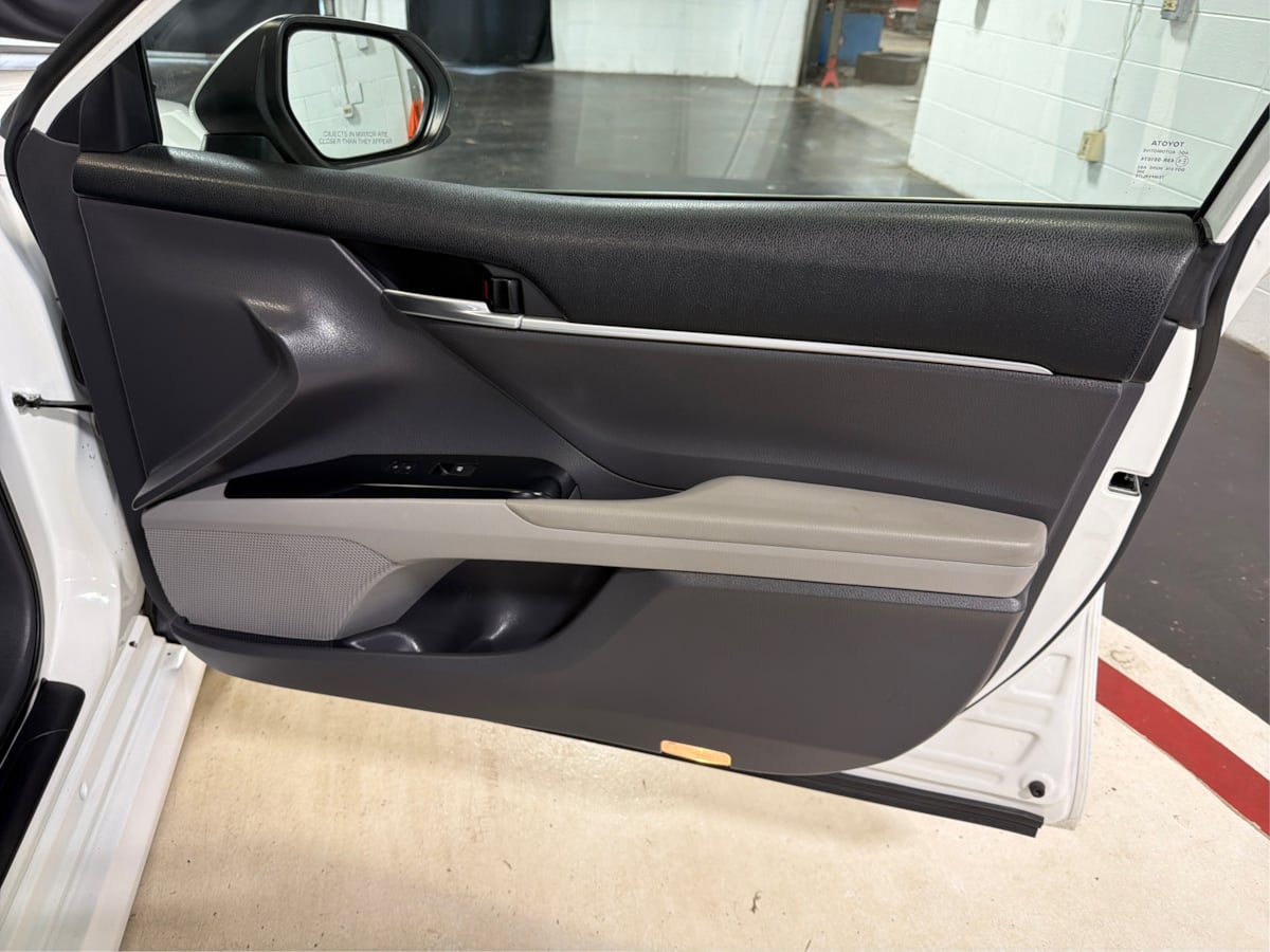 Photo 23 of this Toyota Camry