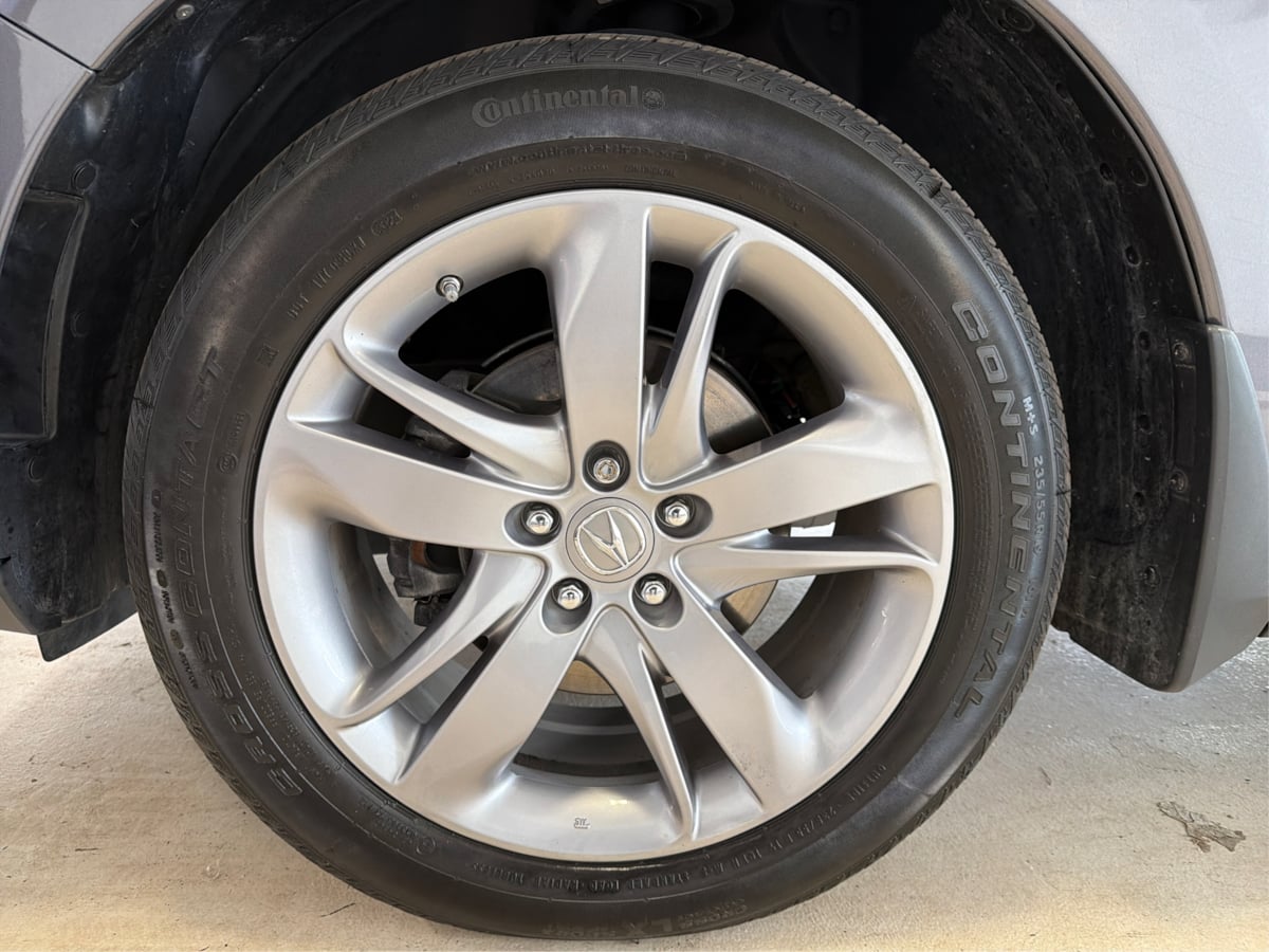 Photo 13 of this Acura RDX