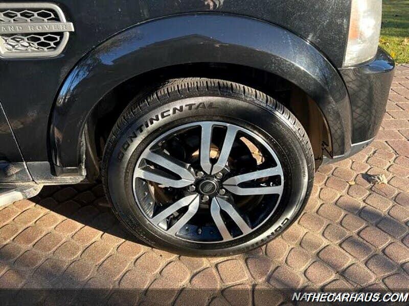 2016 Land Rover LR4 HSE - Photo 9
