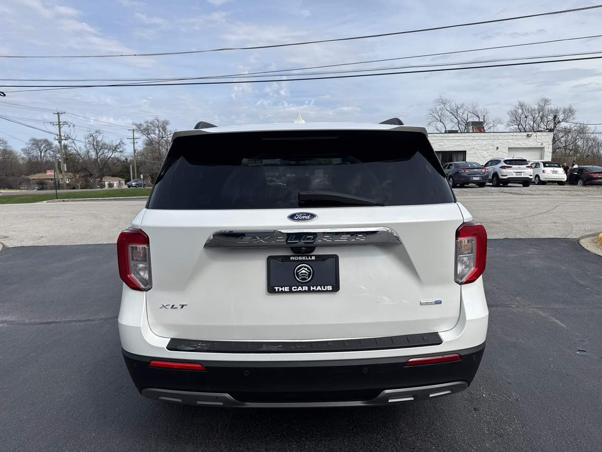 2020 Ford Explorer XLT - Photo 4