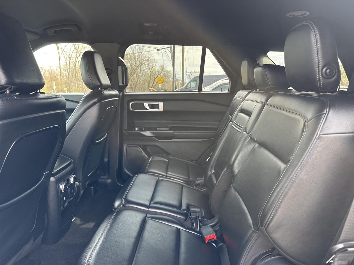 2020 Ford Explorer XLT - Photo 12