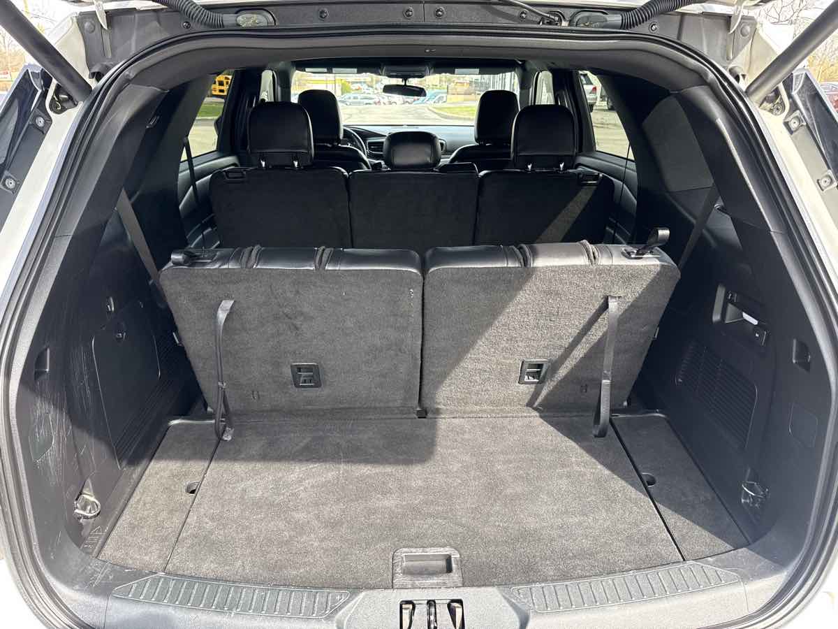 2020 Ford Explorer XLT - Photo 35