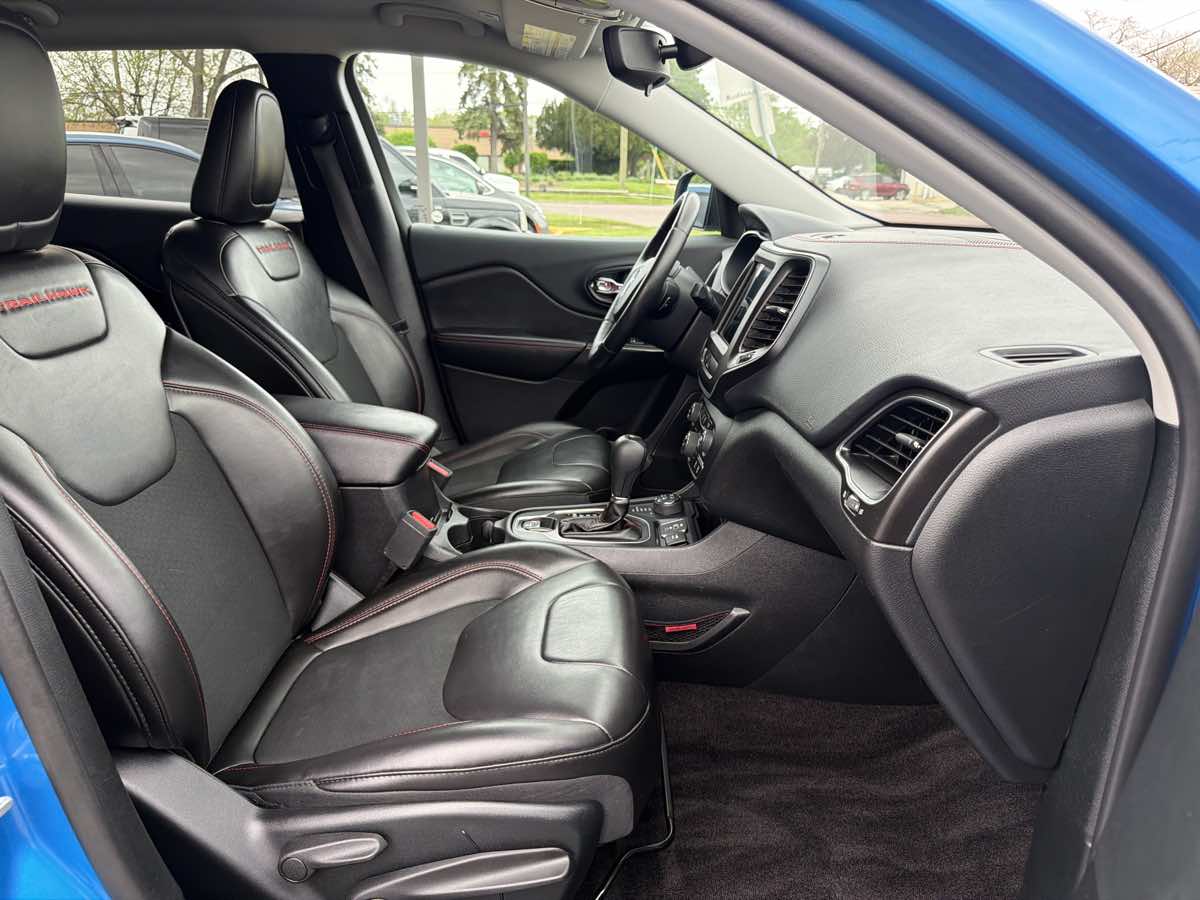 2019 Jeep Cherokee Trailhawk - Photo 21