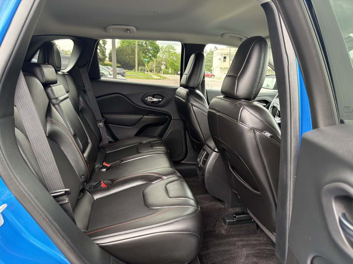 2019 Jeep Cherokee Trailhawk - Photo 24