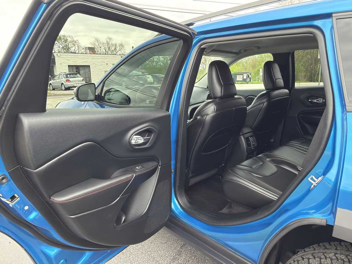 2019 Jeep Cherokee Trailhawk - Photo 27