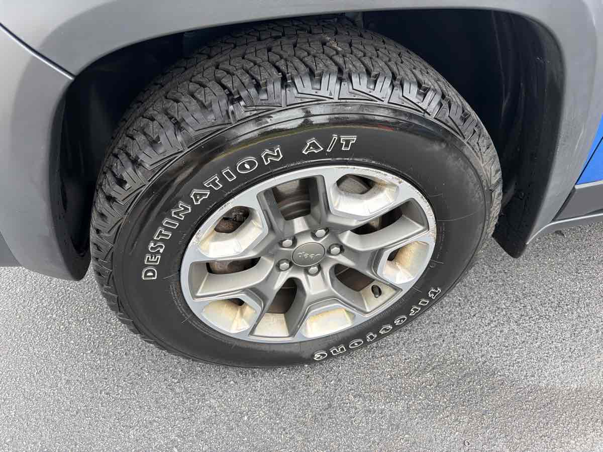 2019 Jeep Cherokee Trailhawk - Photo 34