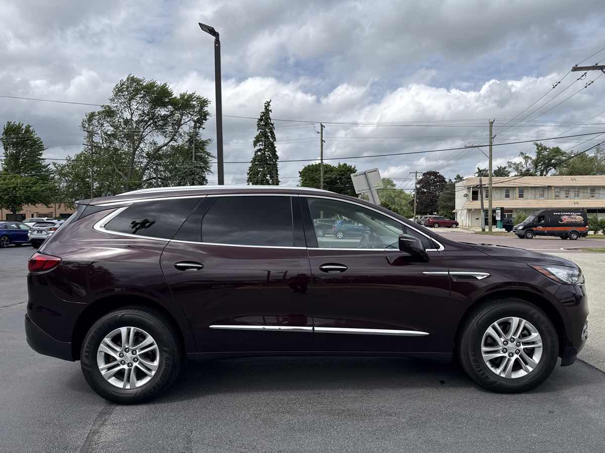 2019 Buick Enclave Essence - Photo 2