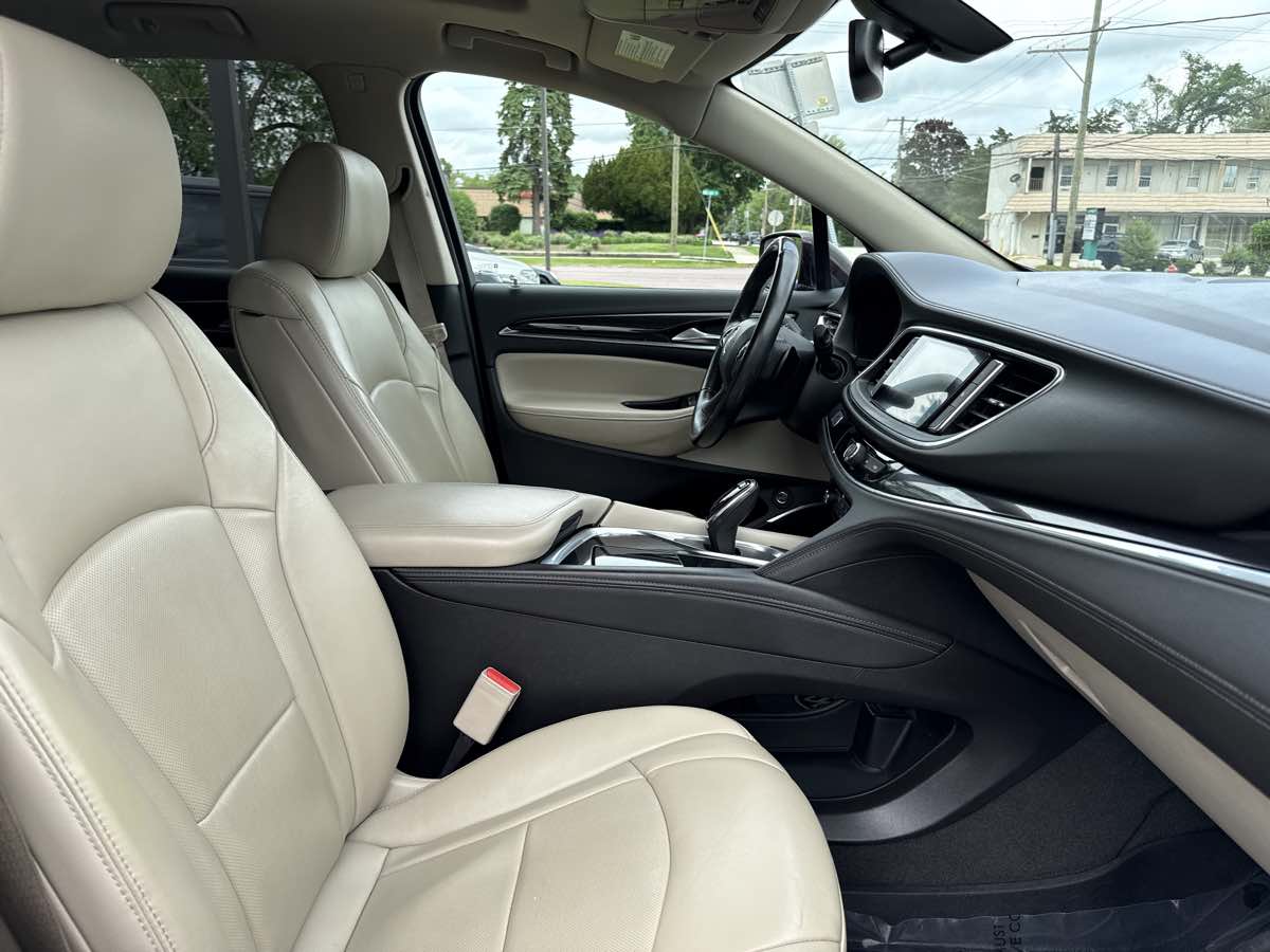 2019 Buick Enclave Essence - Photo 24