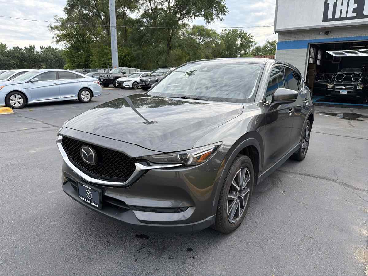 View vehicle photo 7