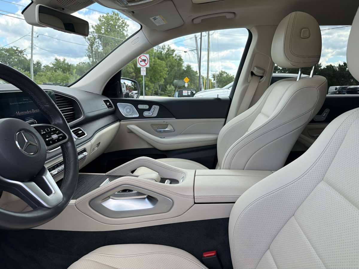 2020 Mercedes-Benz GLS GLS450 - Photo 9