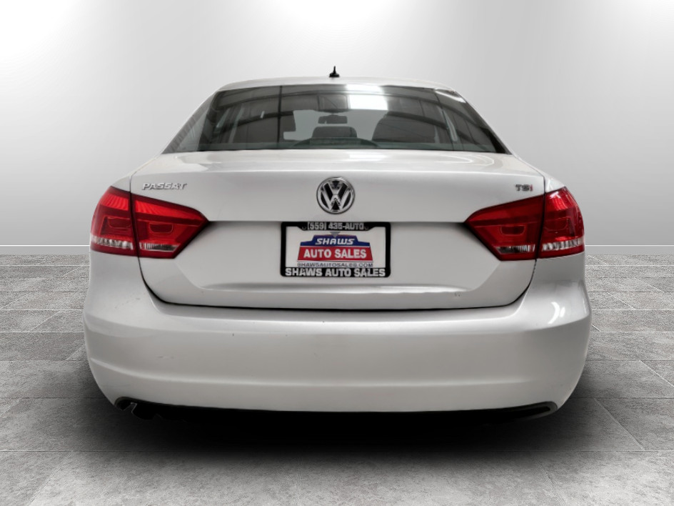 2015 Volkswagen Passat S - Photo 4