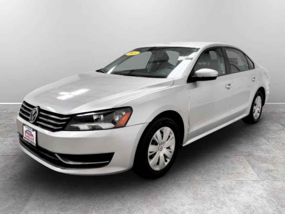 2015 Volkswagen Passat S - Photo 6