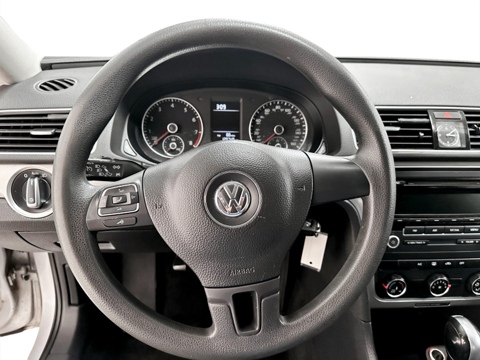 2015 Volkswagen Passat S - Photo 10